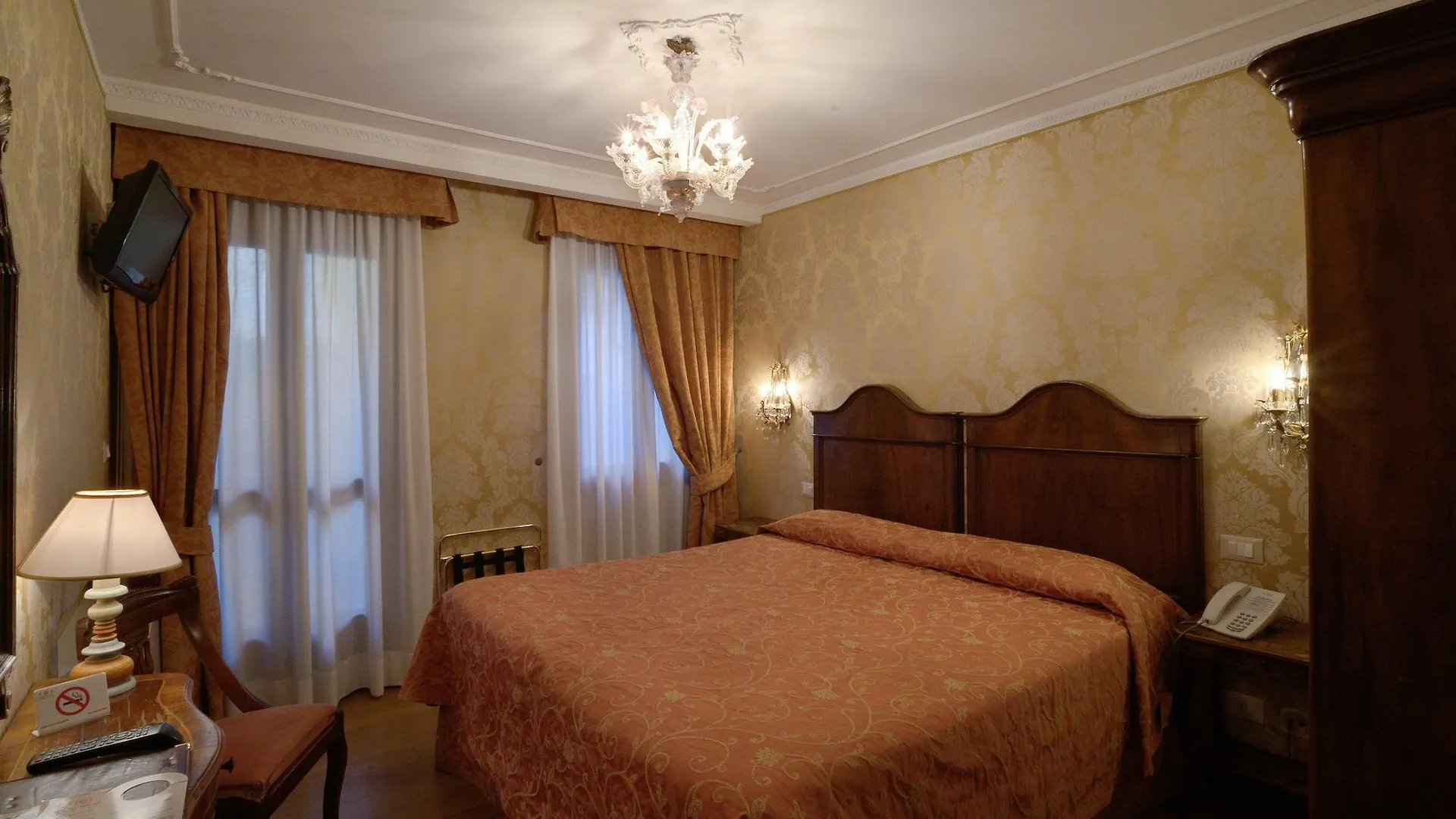 ***  Hotel Bel Sito E Berlino Venedik İtalya