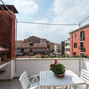Appartement Savoia & Jolanda 2