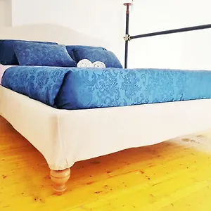 Zuretti 42 Apartamento Milán
